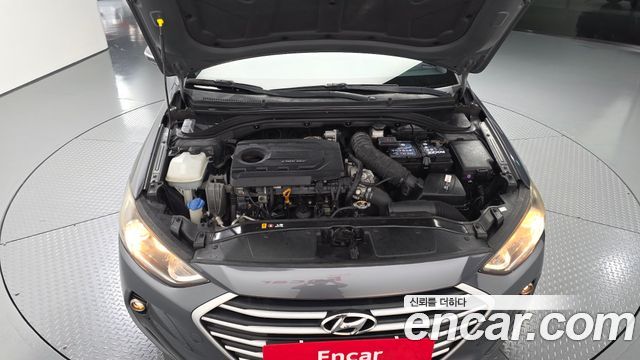 Hyundai AVANTE 2016 — photo 6