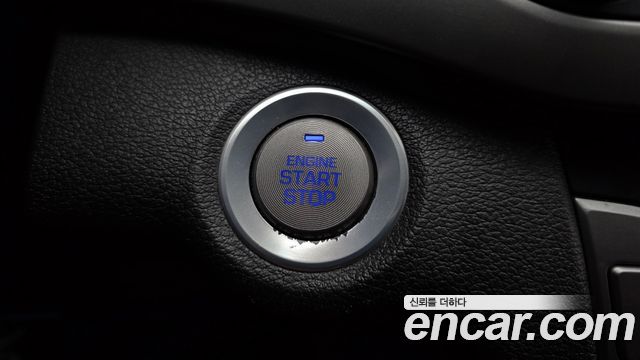 Hyundai AVANTE 2016 — photo 14