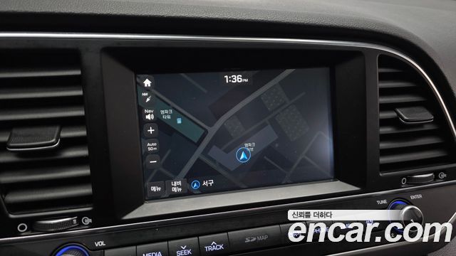 Hyundai AVANTE 2016 — photo 15