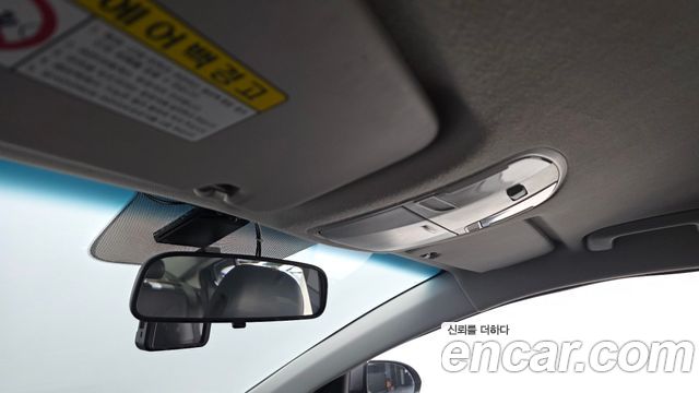 Hyundai AVANTE 2016 — photo 19