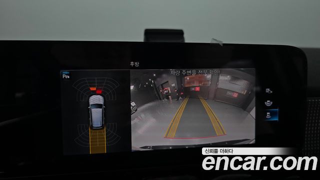 Mercedes-Benz GLB-Class 2021 — photo 20