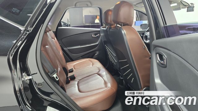 Renault Korea QM3 2015 — photo 17