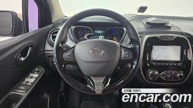 Renault Korea QM3 2015 — photo 18