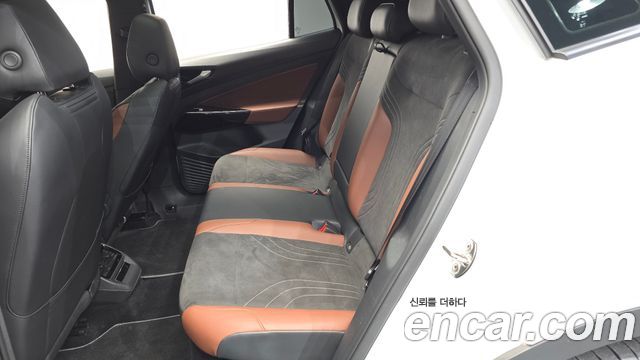 Volkswagen ID.4 2023 — photo 17