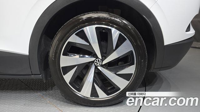 Volkswagen ID.4 2023 — photo 7