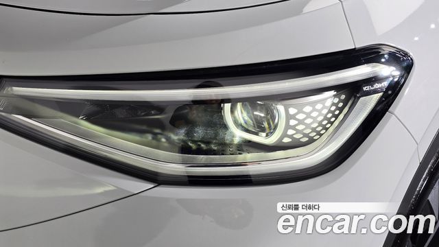 Volkswagen ID.4 2023 — photo 8
