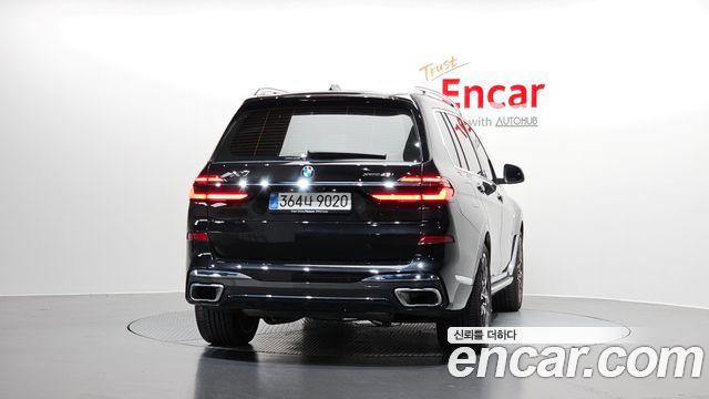 BMW X7 2026 — photo 4