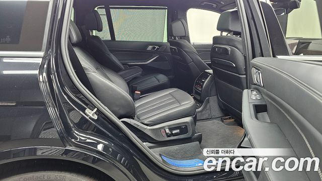BMW X7 2026 — photo 17