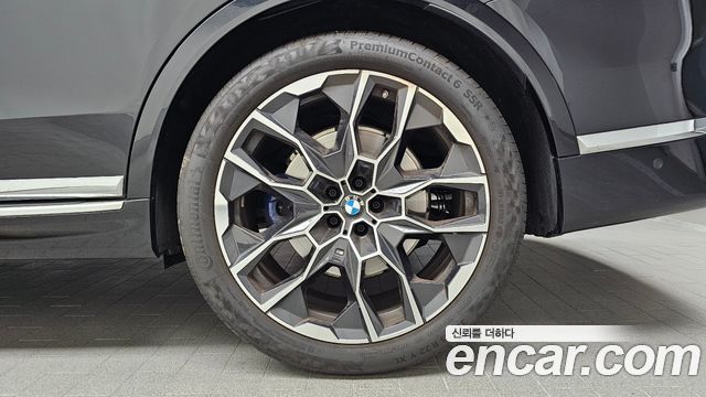 BMW X7 2026 — photo 7