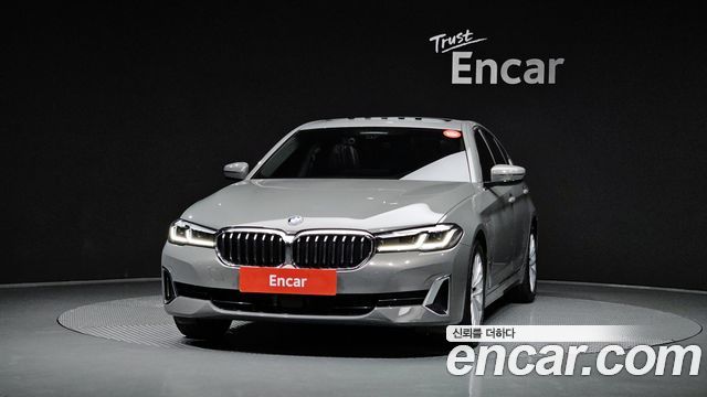 BMW 5-Series 2021 — photo 3