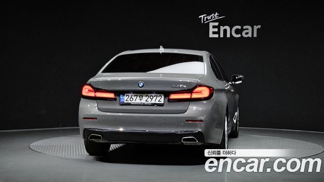 BMW 5-Series 2021 — photo 4