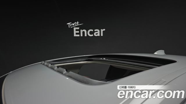 BMW 5-Series 2021 — photo 25