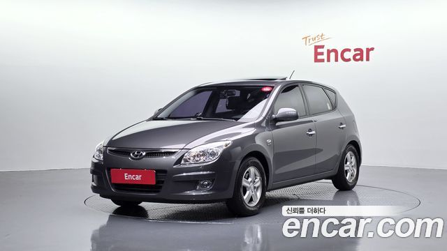 Hyundai i30 2008 — photo 1
