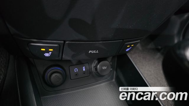 Hyundai i30 2008 — photo 16