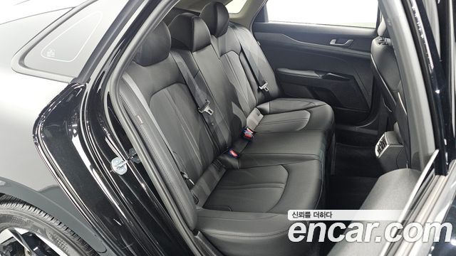 Kia K5 2024 — photo 17