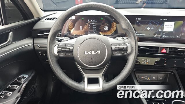 Kia K5 2024 — photo 19