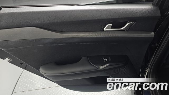 Kia K5 2024 — photo 15