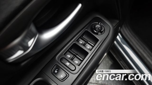 Jeep Renegade 2018 — photo 29