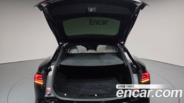 Tesla Model S 2023 — photo 26
