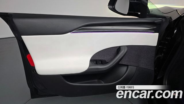 Tesla Model S 2023 — photo 14