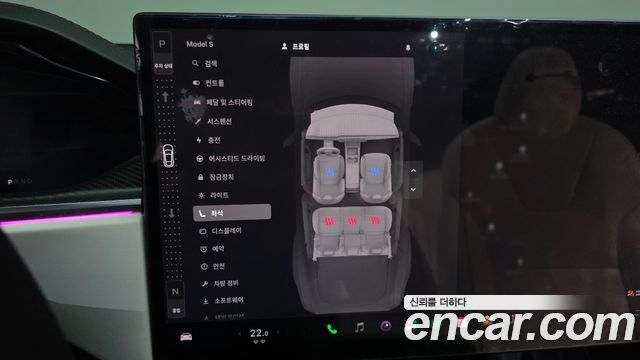 Tesla Model S 2023 — photo 31