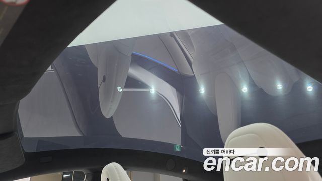 Tesla Model S 2023 — photo 35