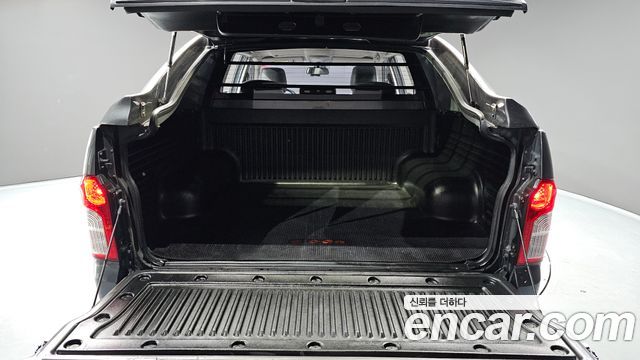KG Mobility KORANDO 2018 — photo 20