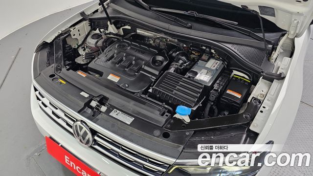 Volkswagen Tiguan 2018 — photo 6