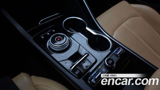Kia K5 2023 — photo 12