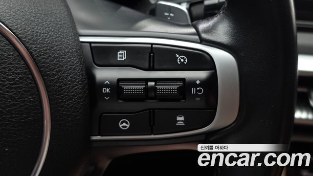 Kia K5 2023 — photo 23