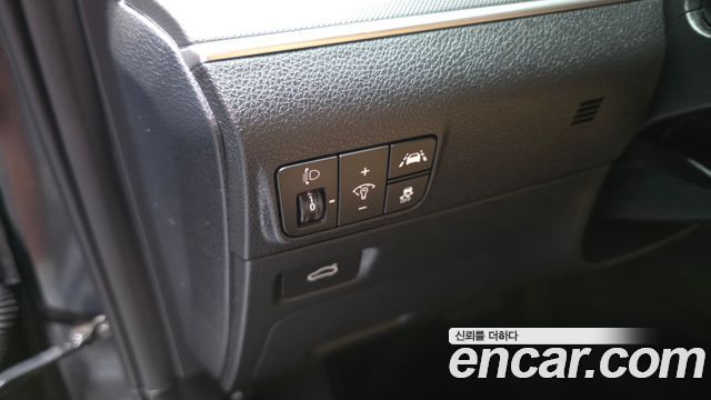 Kia K5 2023 — photo 24