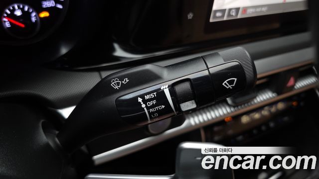 Kia K5 2023 — photo 25