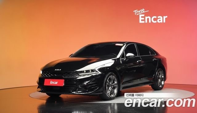 Kia K5 2023 — photo 1