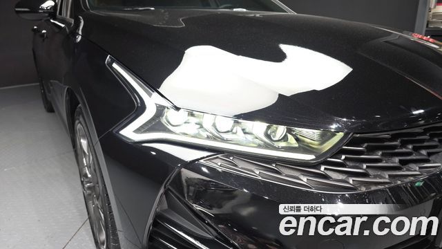 Kia K5 2023 — photo 8