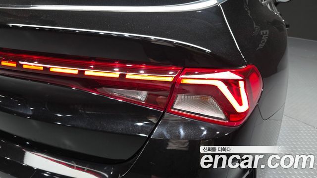 Kia K5 2023 — photo 9