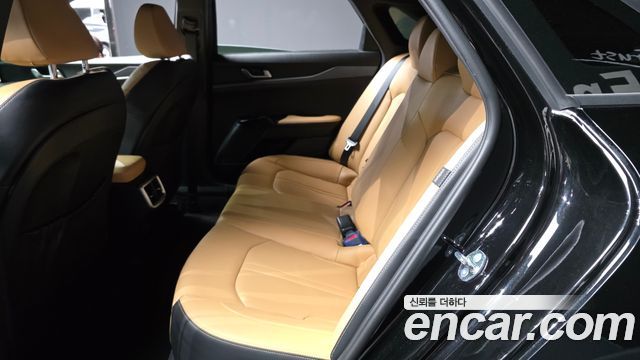 Kia K5 2023 — photo 16