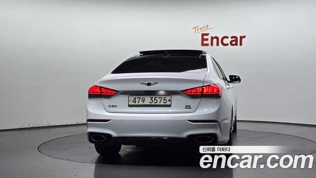 Genesis G80 2018 — photo 4