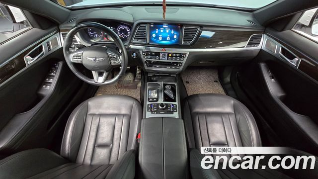Genesis G80 2018 — photo 10