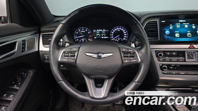 Genesis G80 2018 — photo 19