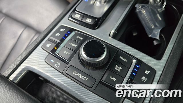 Genesis G80 2018 — photo 27