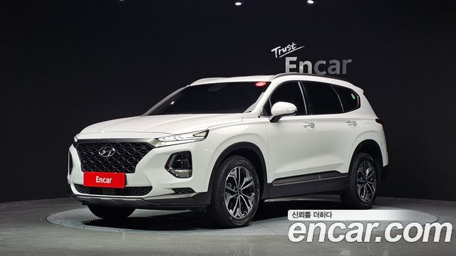 Hyundai Santafe 2019 — photo 1