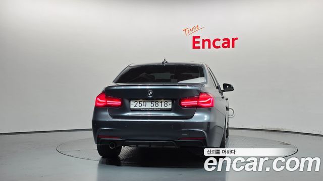 BMW 3-Series 2018 — photo 4