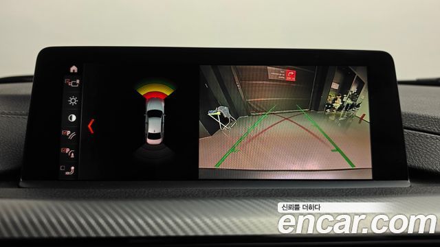 BMW 3-Series 2018 — photo 21
