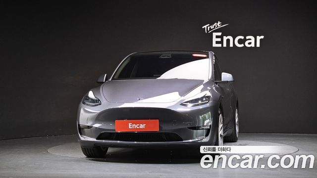 Tesla Model Y 2024 — photo 3