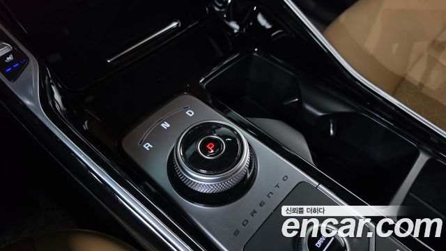 Kia Sorento 2023 — photo 12