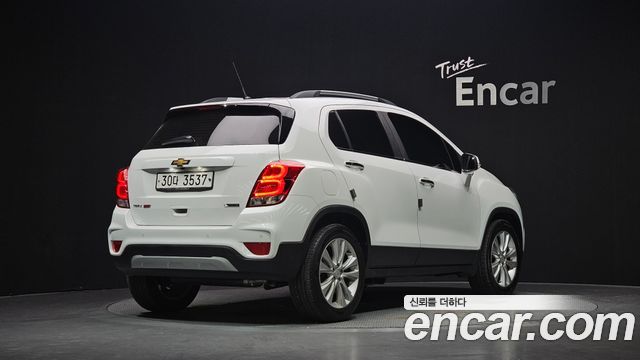 Chevrolet Korea Trax 2018 — photo 2