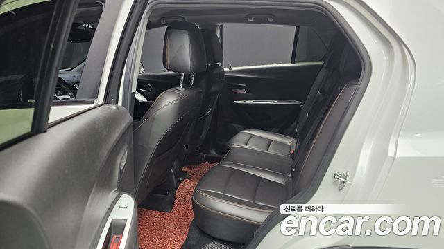 Chevrolet Korea Trax 2018 — photo 13