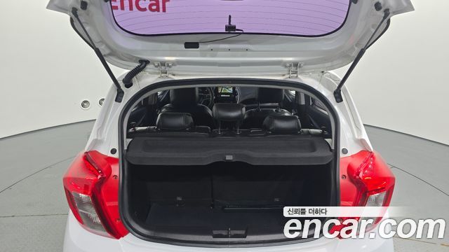 Chevrolet Korea Spark 2017 — photo 19