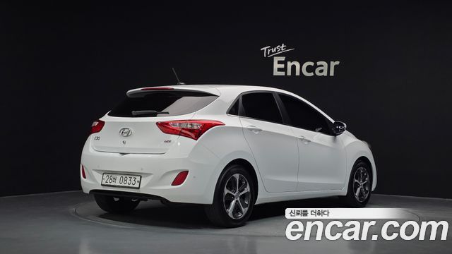 Hyundai i30 2016 — photo 2