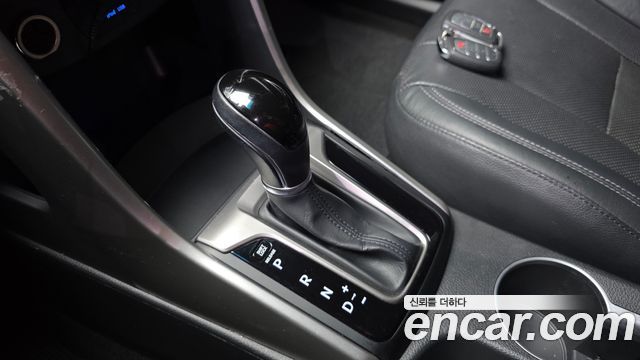 Hyundai i30 2016 — photo 12